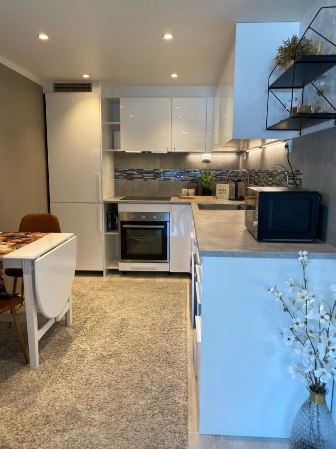 Hundbergan Apartment-Free Parking-15 Min From Tromso Tromsdalen Extérieur photo